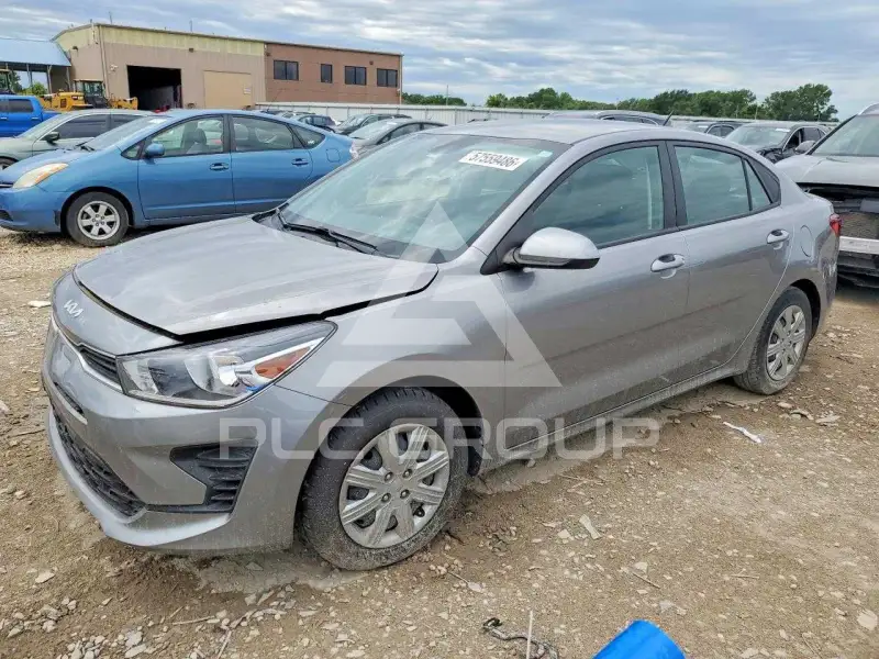 2023 KIA Rio фото