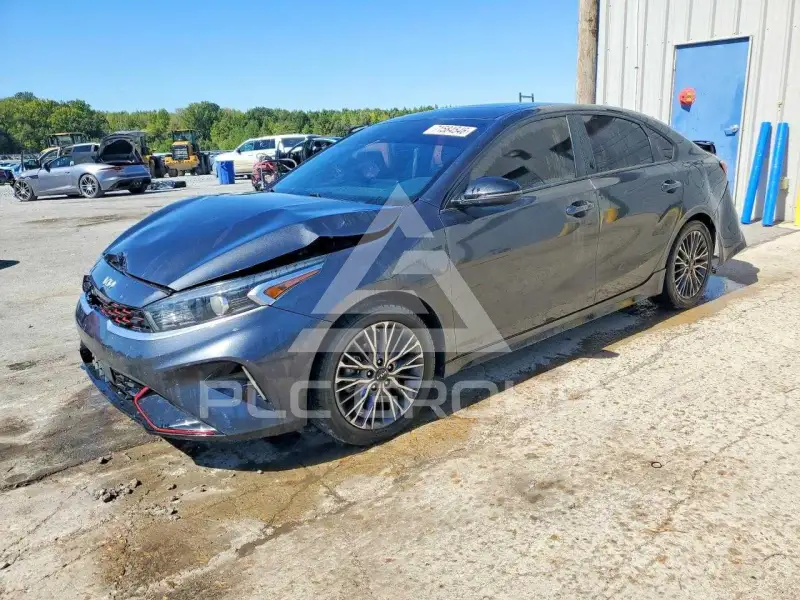 2023 KIA Forte photo