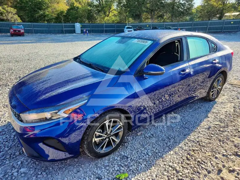 2023 KIA Forte photo