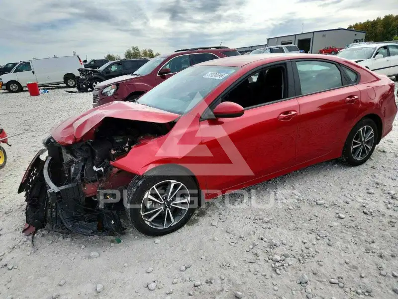2023 KIA Forte фото