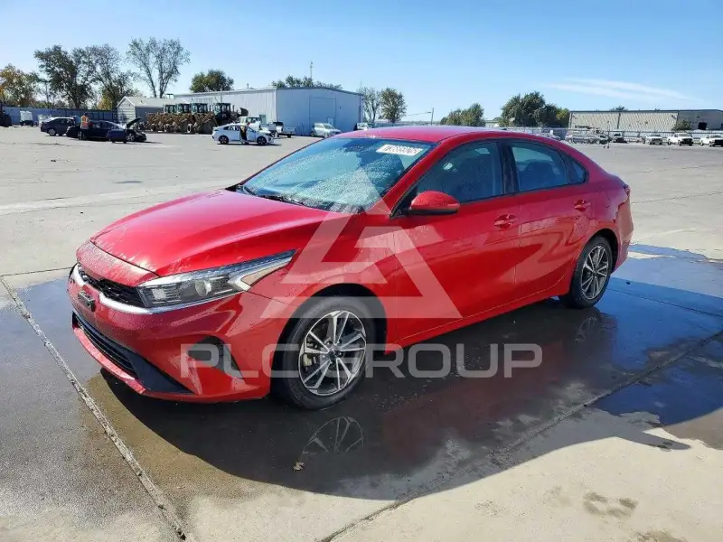 2023 KIA Forte фото