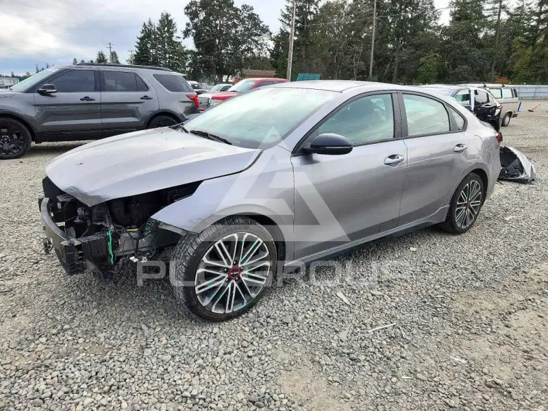 2023 KIA Forte фото