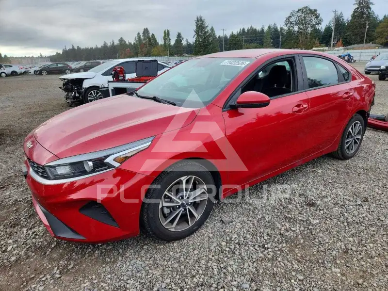 2023 KIA Forte фото