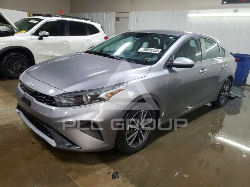2023 KIA Forte photo