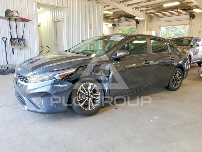 2023 KIA Forte photo