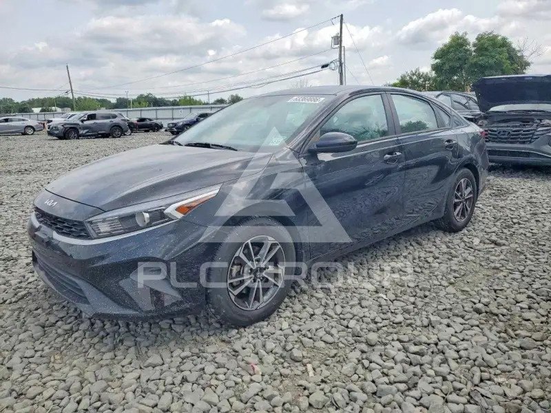 2023 KIA Forte photo