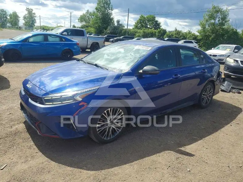 2023 KIA Forte фото