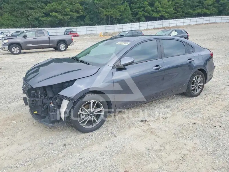 2023 KIA Forte фото