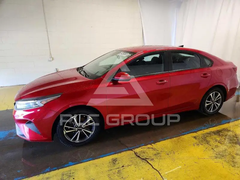 2023 KIA Forte фото