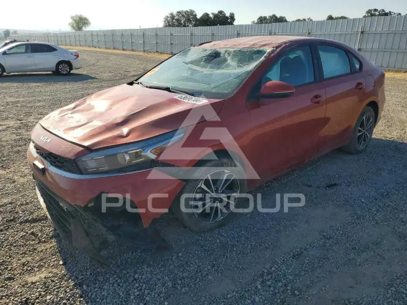 2023 KIA Forte фото