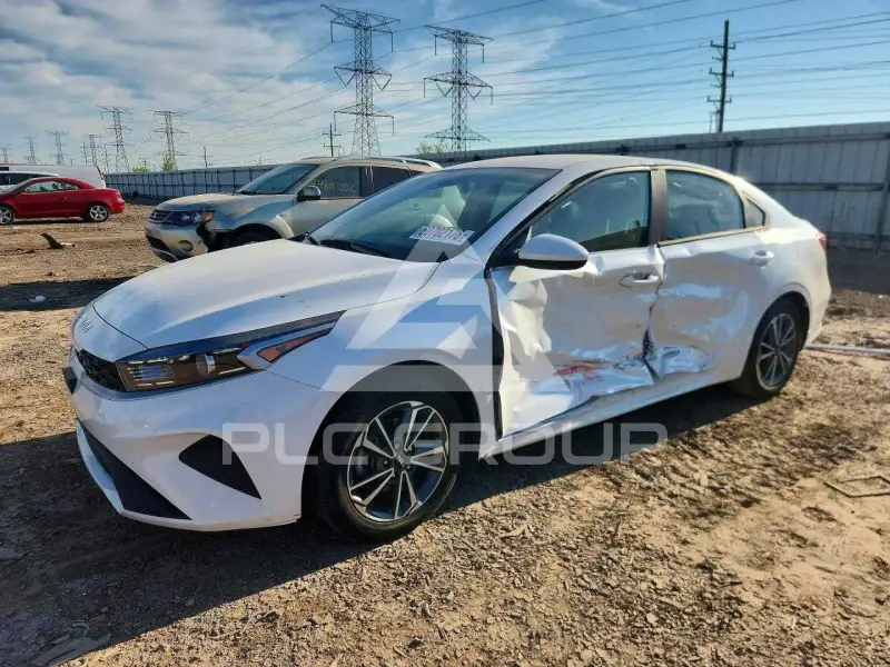 2023 KIA Forte photo
