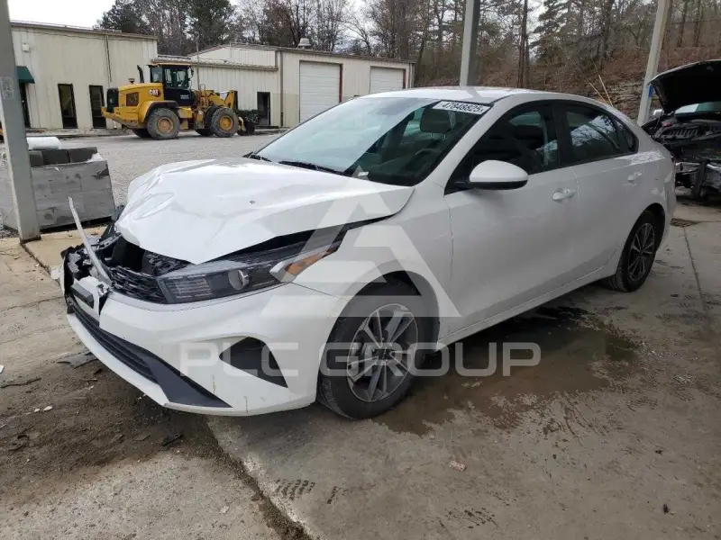 2023 KIA Forte photo