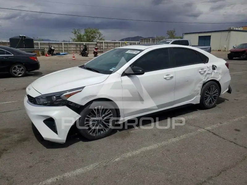 2023 KIA Forte photo
