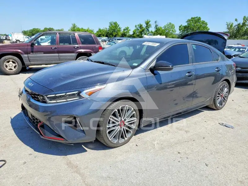 2023 KIA Forte фото