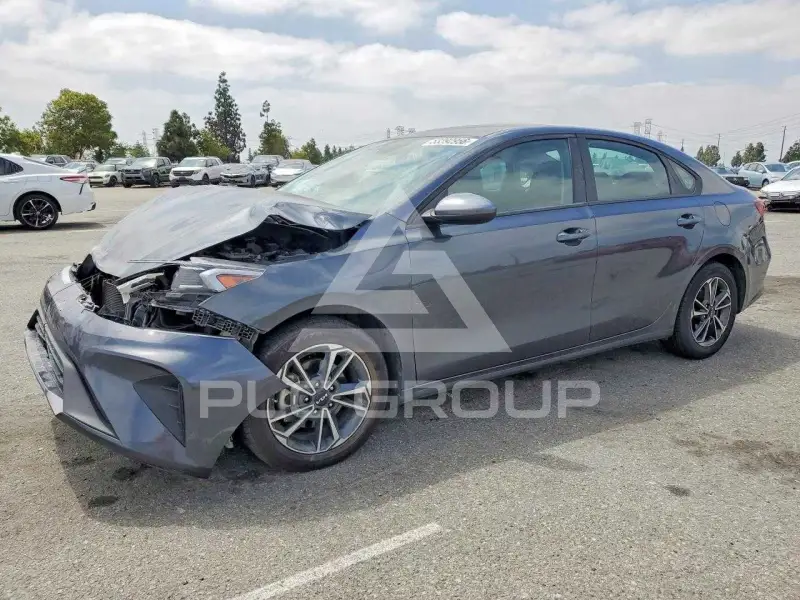 2023 KIA Forte photo