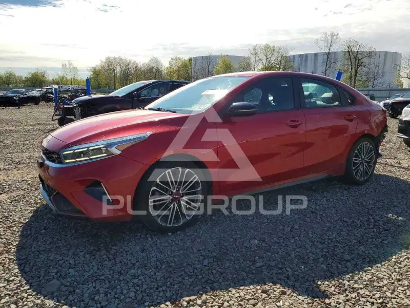 2023 KIA Forte фото