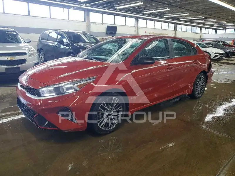 2023 KIA Forte фото