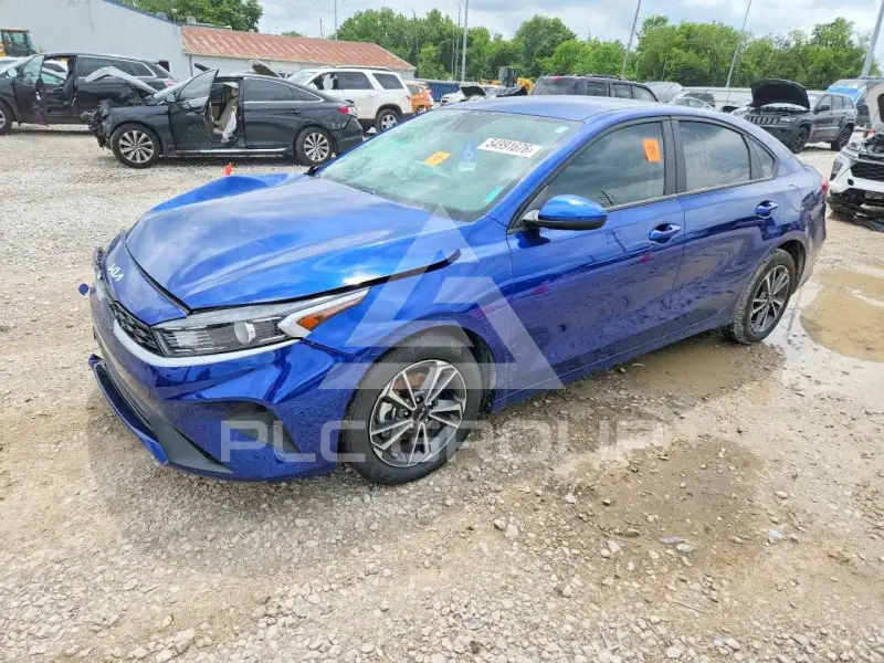 2023 KIA Forte photo