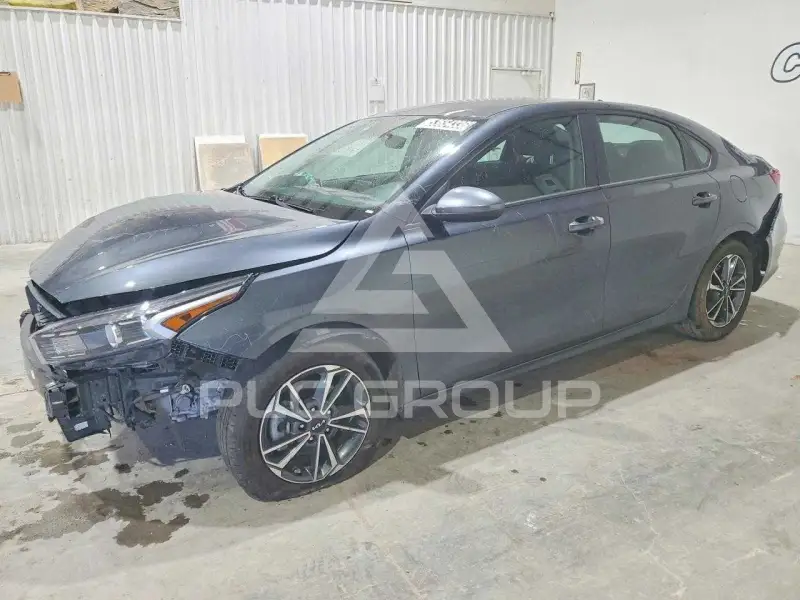 2023 KIA Forte photo
