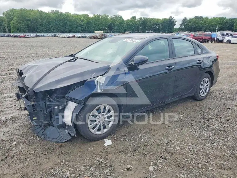 2023 KIA Forte фото