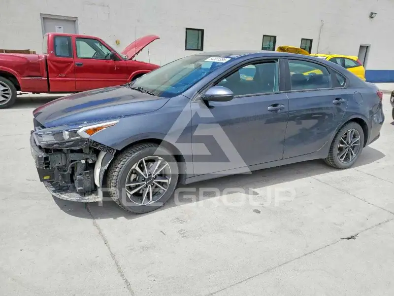 2023 KIA Forte photo