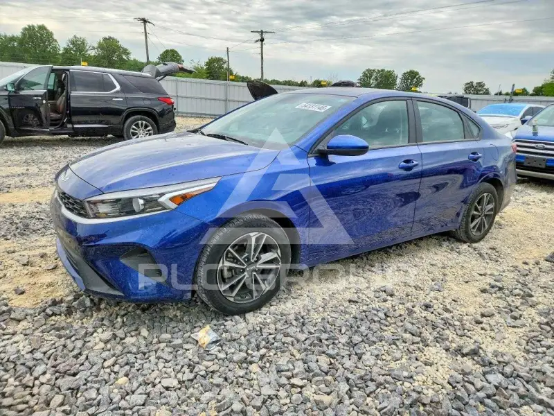 2023 KIA Forte фото