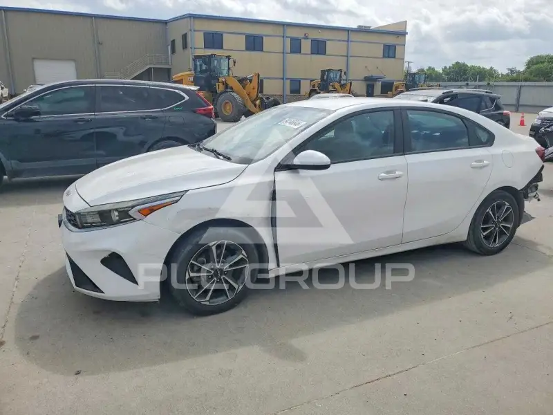 2023 KIA Forte фото