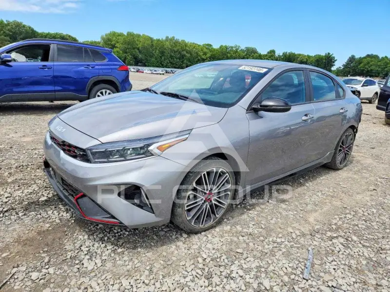 2023 KIA Forte photo