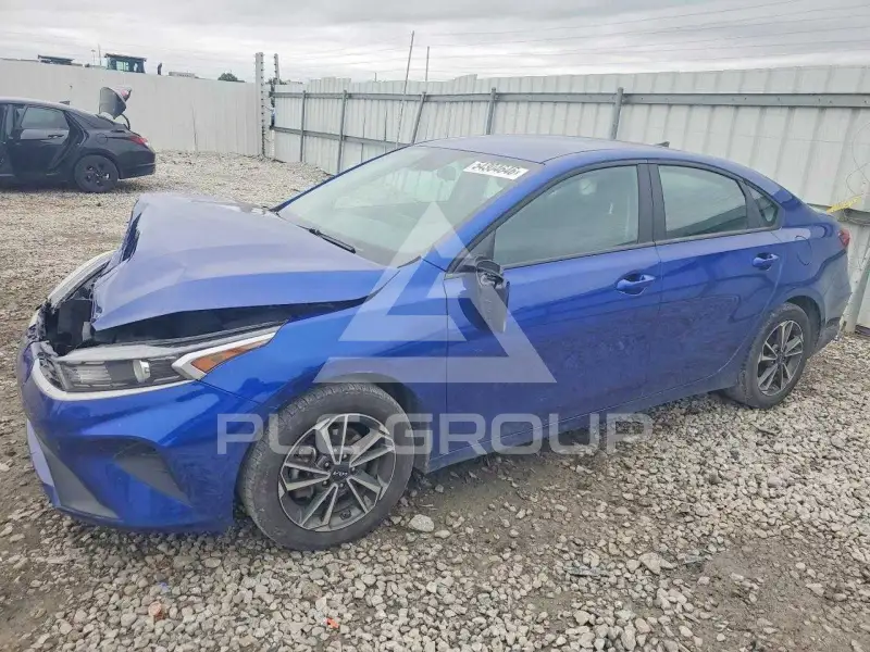 2023 KIA Forte фото