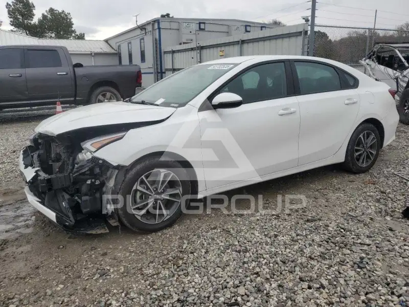 2023 KIA Forte photo