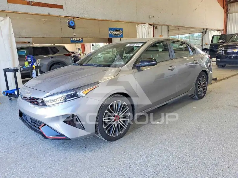 2023 KIA Forte photo