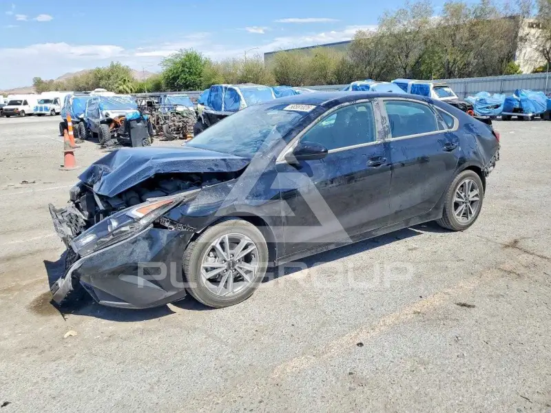 2023 KIA Forte photo