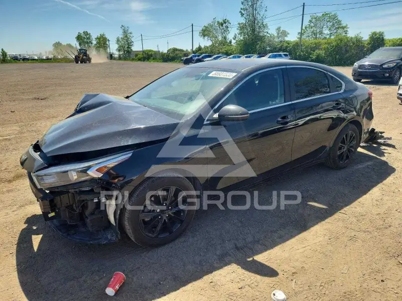 2023 KIA Forte photo