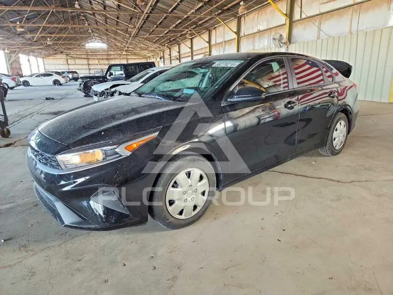 2023 KIA Forte photo