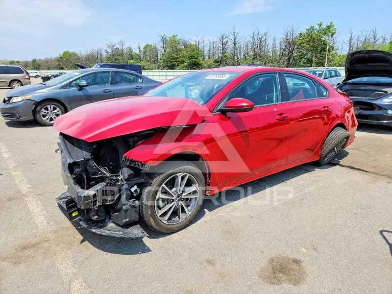 2023 KIA Forte photo