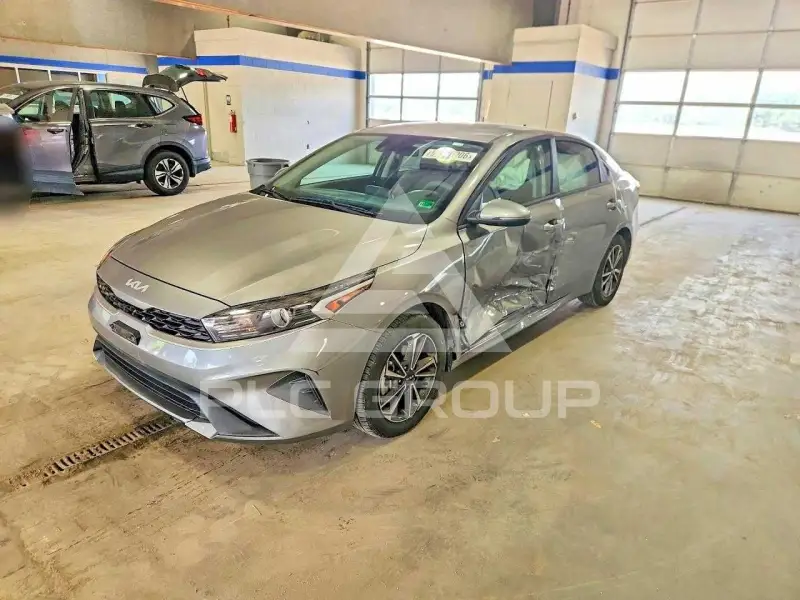 2023 KIA Forte photo