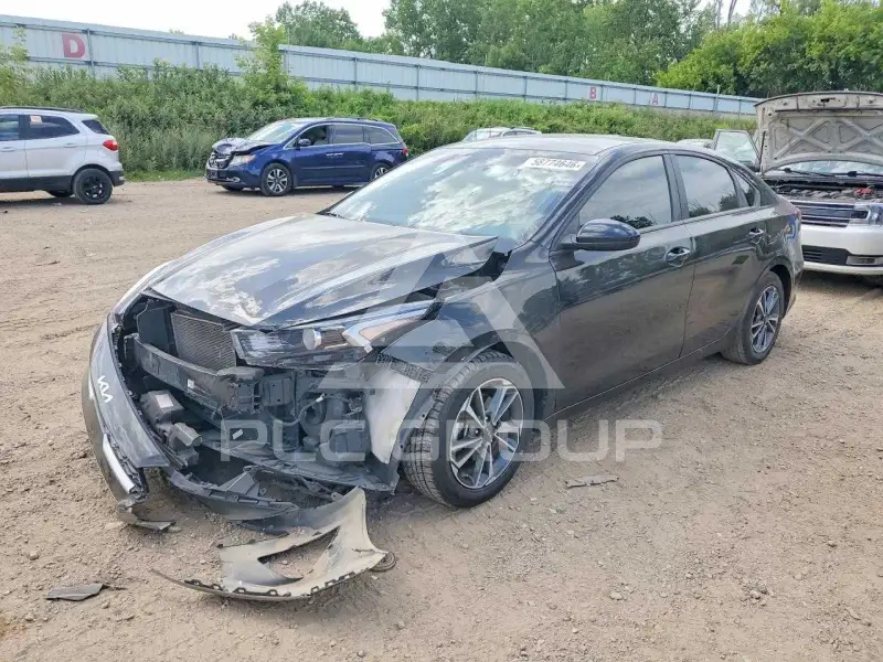 2023 KIA Forte фото