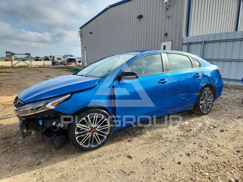 2023 KIA Forte фото
