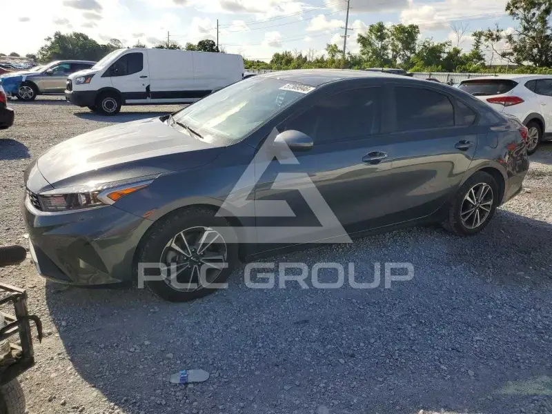 2023 KIA Forte photo