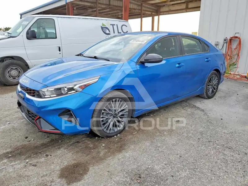 2023 KIA Forte фото