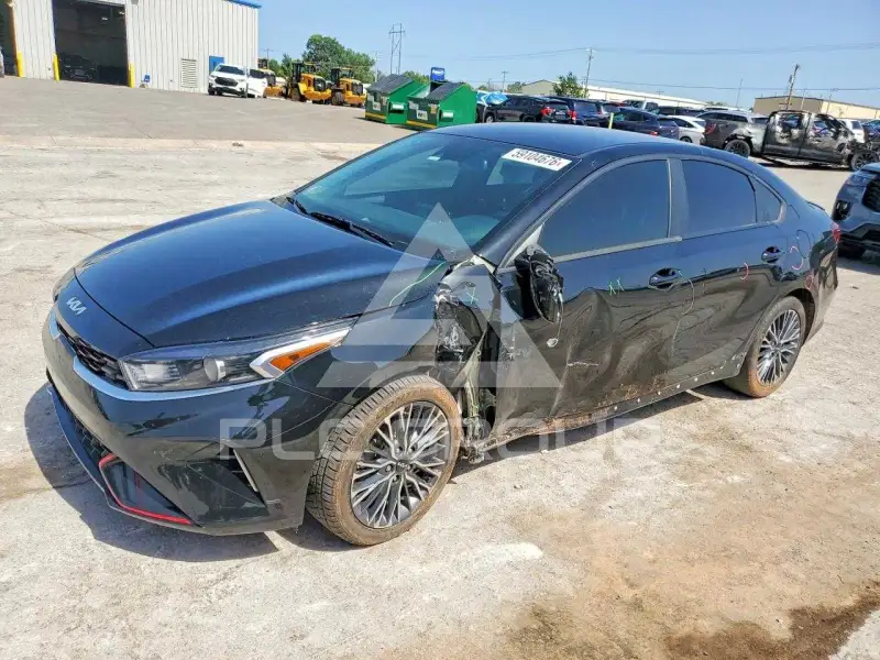 2023 KIA Forte фото
