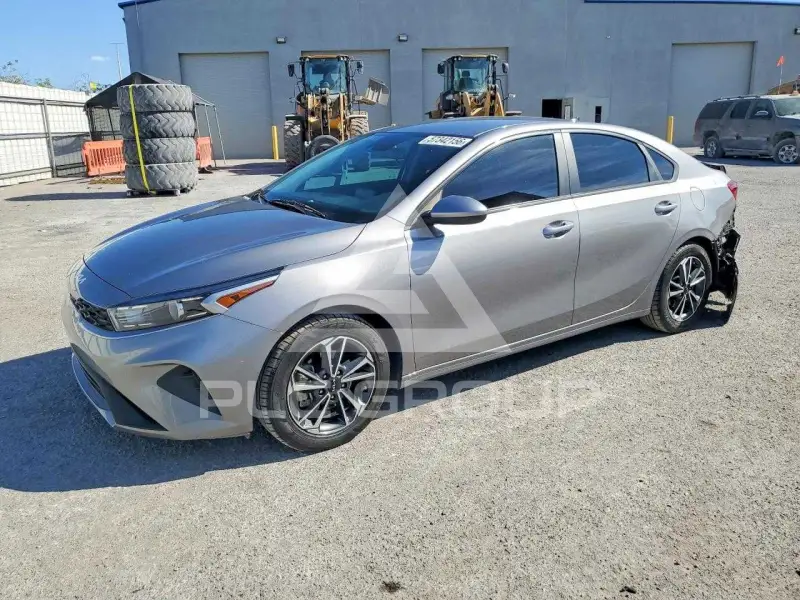 2023 KIA Forte photo