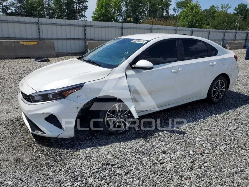 2023 KIA Forte photo
