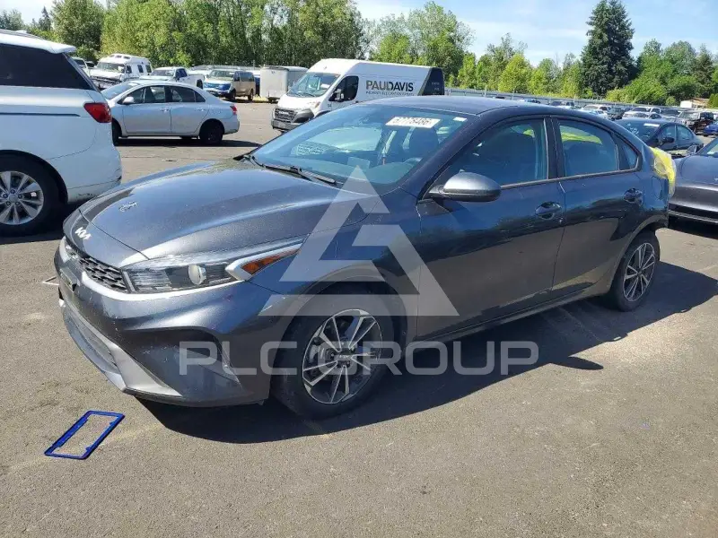 2023 KIA Forte фото
