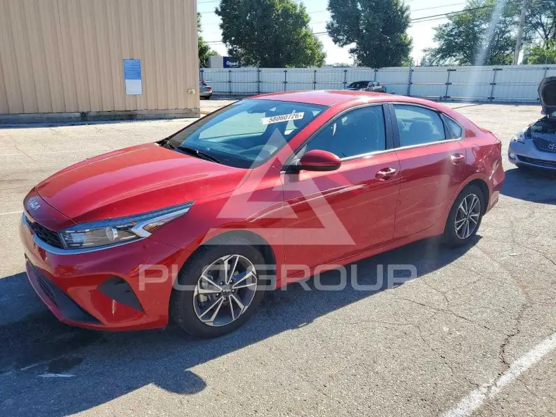 2023 KIA Forte фото