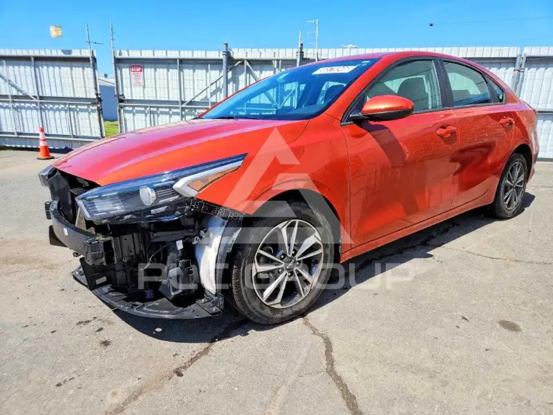 2023 KIA Forte фото