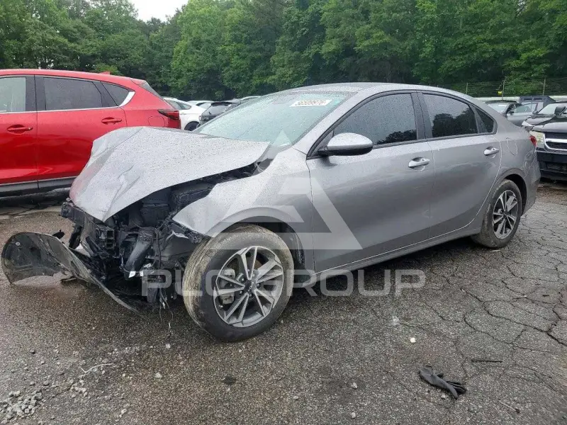 2023 KIA Forte фото