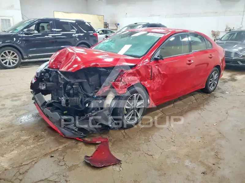2023 KIA Forte фото