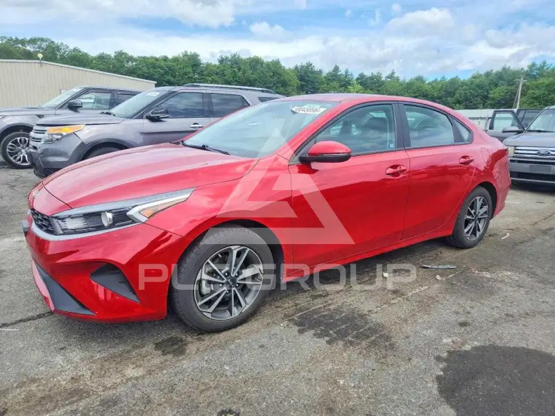 2023 KIA Forte фото