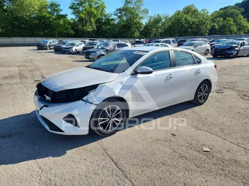 2023 KIA Forte photo